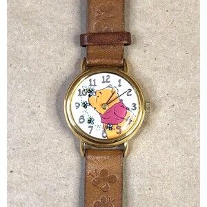 Vintage Disney Timex Winnie the Pooh Watch with Bees, Gold Tone Case NEW BATTERY